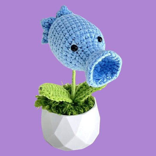 Handcrafted Crochet Peashooter Flower Planter A13 - Small Beauty