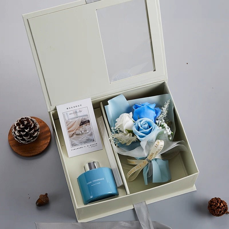 Fragrance Hug: The Elegant Bloom & Aroma Harmony Set - Small Beauty - 5