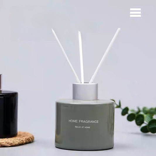 Fragrance Hug: The Elegant Bloom & Aroma Harmony Set - Small Beauty - 2