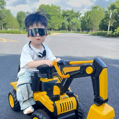 Fully Electric Kids Excavator – Realistic Ride - On Construction Vehicle realistic operation, swichable digging/bulldozing blades, music, lights and colorful spary effects - Small Beauty